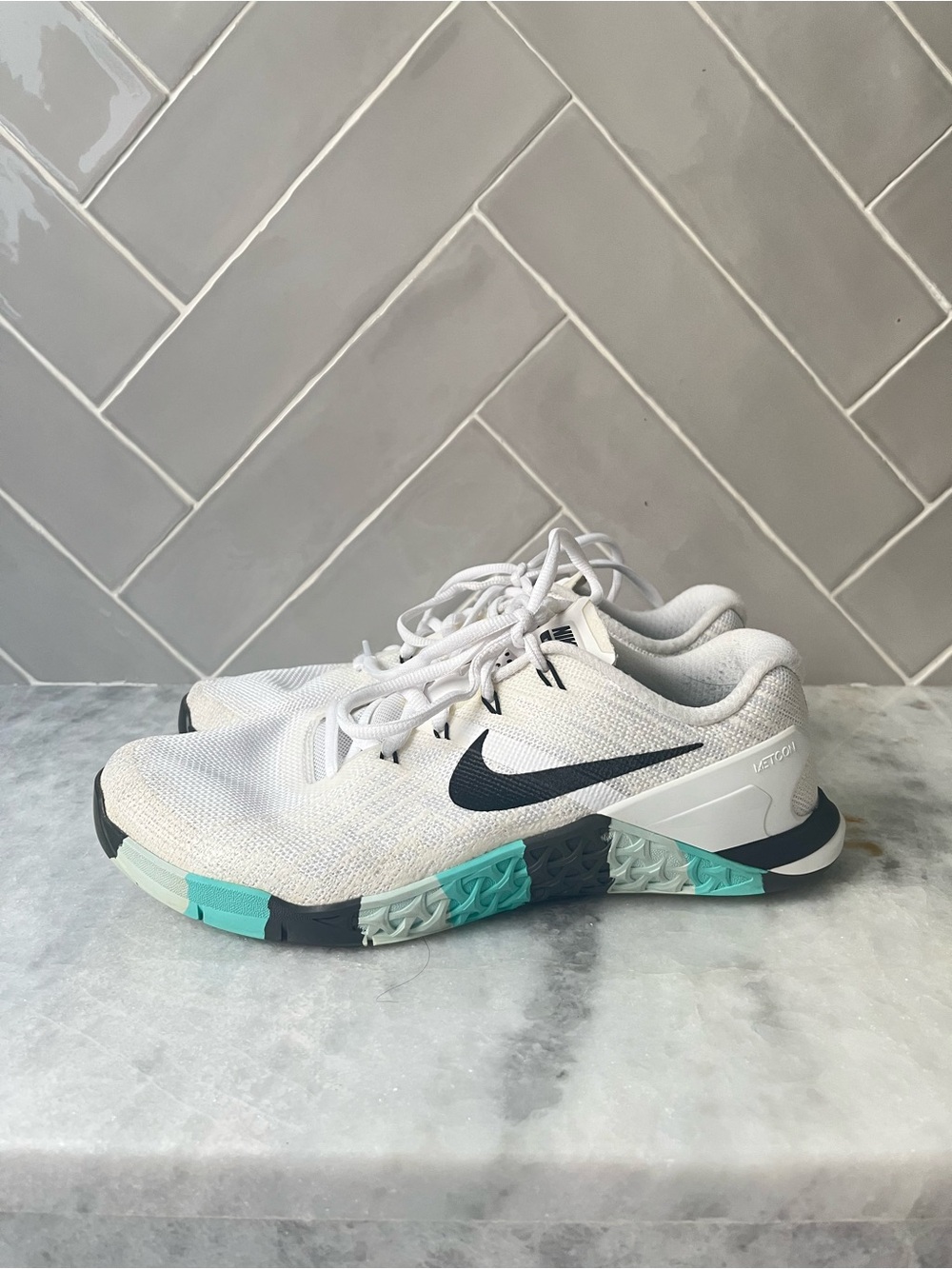 Nike MetCon 5 Sneakers with Teal, Gray & Cream Striped Soles